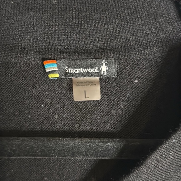 Smartwool V Neck Wool Sweater Size Large Flawed - Picture 2 of 5